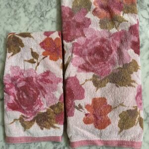 Vintage 70s Callaway Pink Rose Floral Towels/1 Hand towel /1 Bath Towel